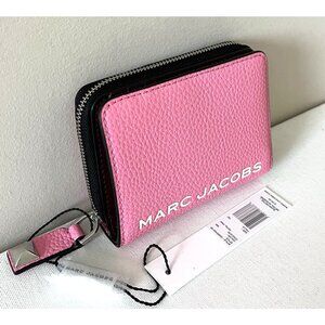 New Marc Jacobs Bold SLG Mini Compact Bifold Wallet Pebble Leather Petal Pink